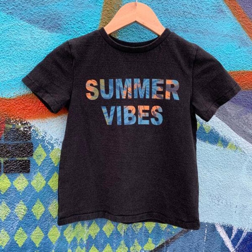 Vintage "Summer Vibes" Tee